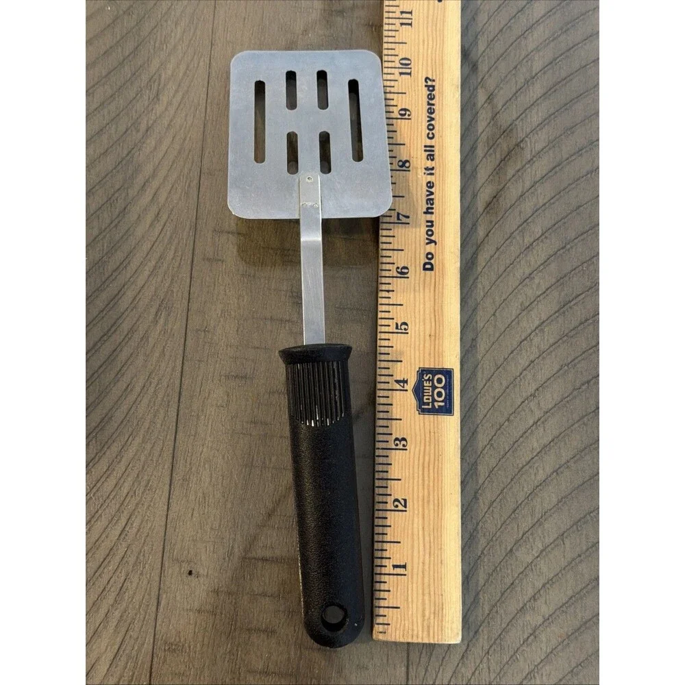 Vintage EKCO Short  Black Handle Slotted Keyhole Spatula Turner Flipper 10.25”